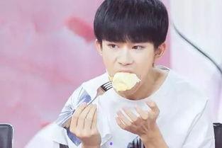 娱乐圈吃瓜talk易烊千玺,从TFBOYS成员到戛纳电影节璀璨之星的蜕变之路